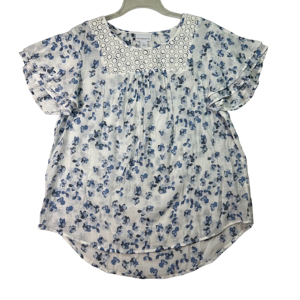 ❌SOLD❌Liz Claiborne Floral Crochet Lace Yoke Flutter Sleeve Blouse Boho White‎